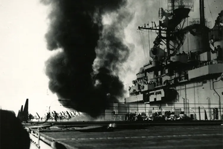 japanese kamikaze attack on the uss intrepid