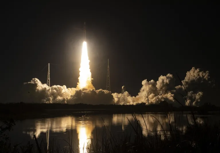 NASA’s Space Launch System rocket carrying the Orion spacecraft launches on the Artemis I flight test.