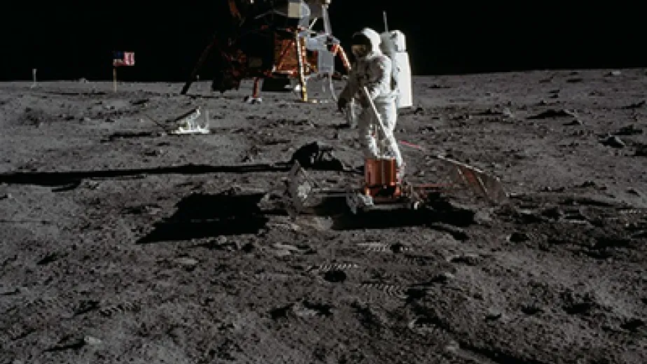 Nasa moon landing image