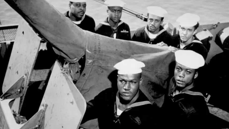 The six Gun Tub 10 survivors who received the Bronze Star